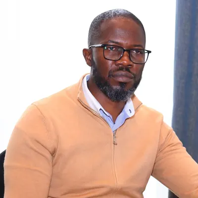 Dr Samuel Muhula
